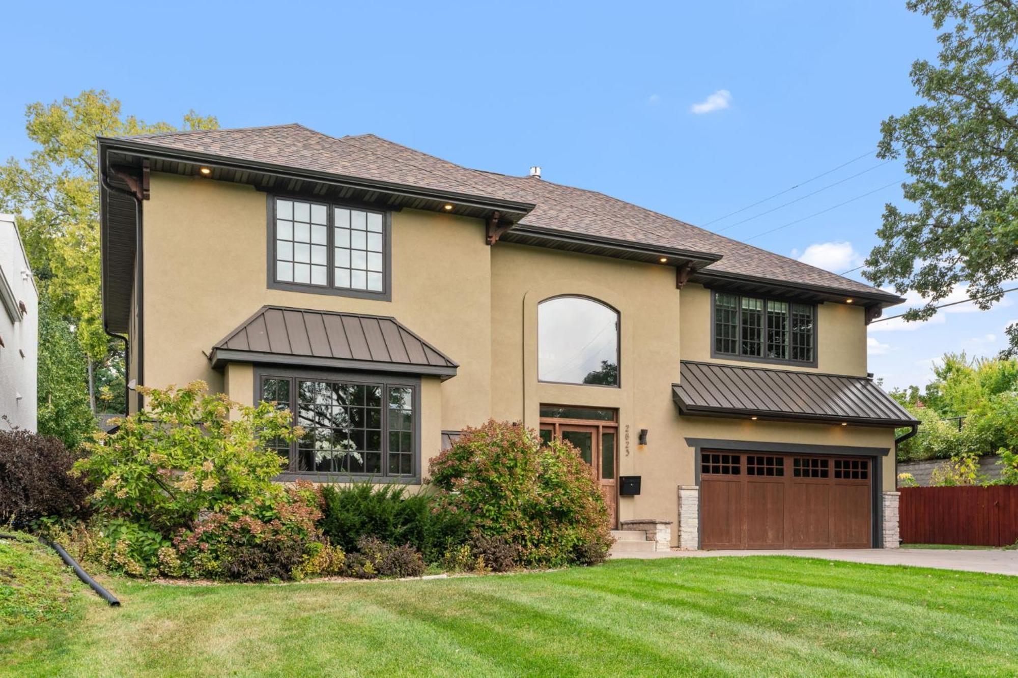 Dean Parkway Estate Villa Minneapolis Exterior photo